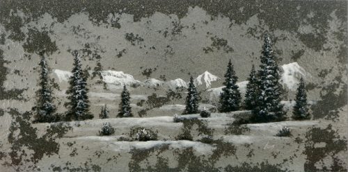 Handgemaltes Ölgemälde einer verschneiten Berglandschaft mit Tannen und winterlicher Weite – modernes Landschaftsbild auf Keramik - Levy - Winterseite